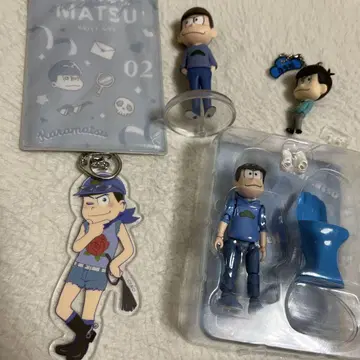 오소마츠 6쌍둥이 피규어 아크링 키링 모음