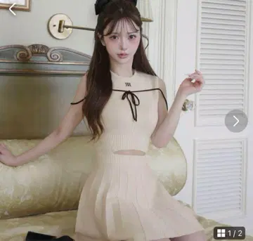Darich 허리 오픈 스트링 니트 미니 원피스
