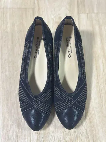 Cute donna 24cm 펌프스 블랙 일본제 미사용품 보관품