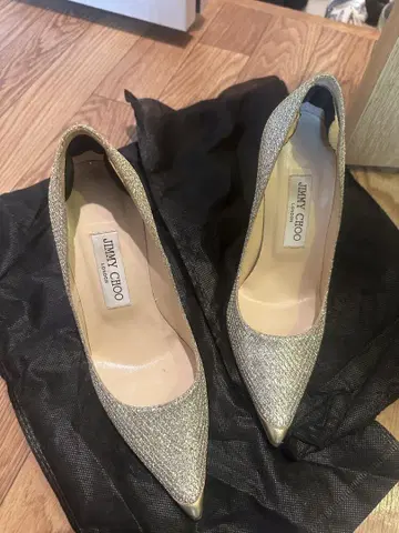 JIMMY CHOO 실버 스틸레토 힐