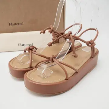새상품 FLATTERED 가죽 플랫폼 샌들 23.5cm