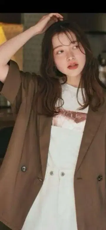 완판! 새상품급 titivate 시어 테일러드 하프 자켓
