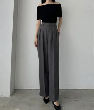 Louere 투 턱 슬랙스 미사용 새상품