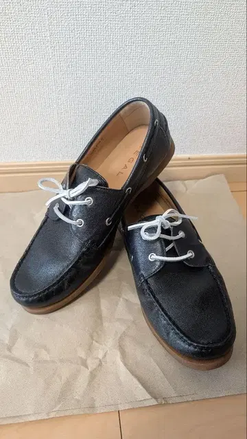 REGAL 블랙 데크 슈즈 NC20B 61VR