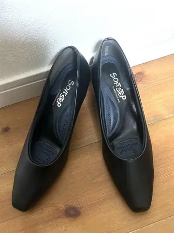 SOFTSTEP 소프트 스텝 펌프스 22.5cm