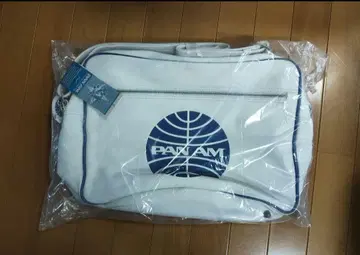 PAN AM 팬암 숄더백 화이트 컬러