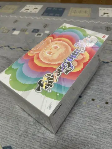 라부부 더 몬스터스 에너지에 열중!