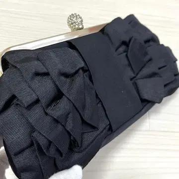 클러치 백 블랙 프릴 파티 큐빅