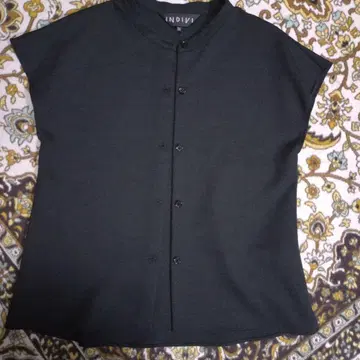 INDIVI 프렌치 슬리브 블라우스