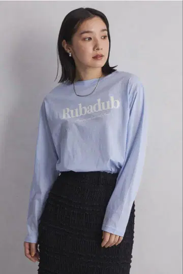 그린 라벨 릴랙싱 시어 로고 티셔츠 롱 T at ease
