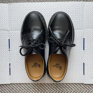 Dr. Martens 1461 레이스업 슈즈 23cm