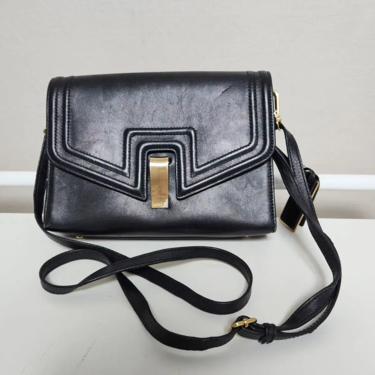 JOY GRYSON | 조이그라이슨 Joy Gryson Bag on Bunjang Global Site.