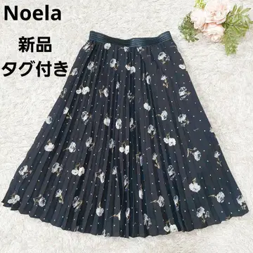택 포함 새상품 Noela 노엘라 꽃무늬 도트 플리츠 스커트 무릎 아래