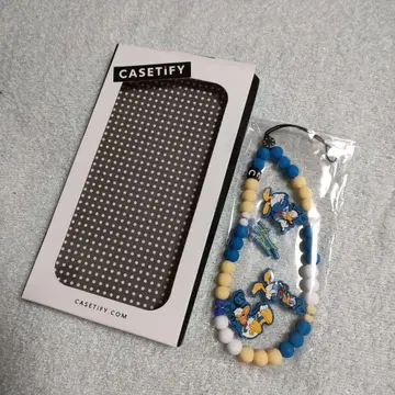 CASSETiFY 도널드 덕 스트랩