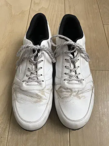 화이트 골프화 합성 피혁