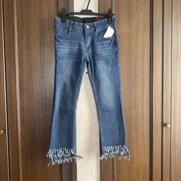 SCOTCLUB 계열 그랜터블 밑단 프린지 데님