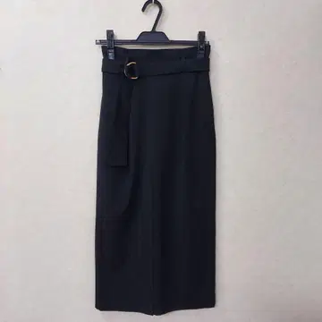 Liesse 타이트 스커트