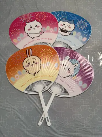 치이카와 쿠라스시 콜라보 하치와레 토끼 모몽가 오리지널 부채 컴프