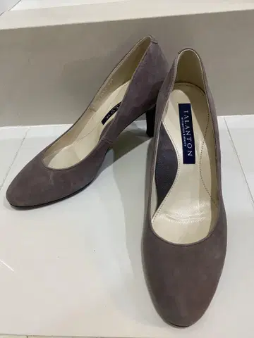 TALANTON 탈란톤 그레이 펌프스
