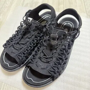 KEEN UNEEK II OT 유니크 투 오티 블랙 26cm