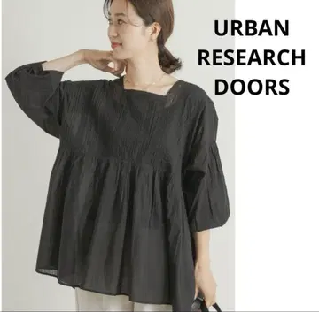 URBAN RESEARCH DOORS 핀턱 레이스 개더 블라우스