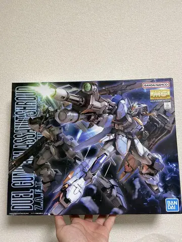 MG 1/100 듀얼 건담 어솔트 슈라우드