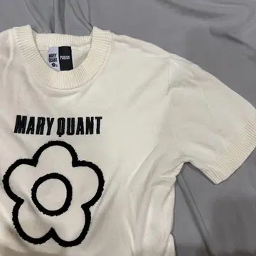 MARY QUANT 반팔 니트