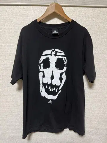 skull skates dali 스컬 스케이트 달리 티셔츠