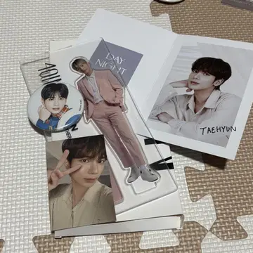txt 태현 아크릴 스탠드 캔뱃지 트레이딩 카드