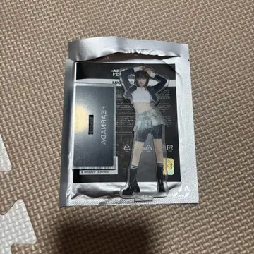 LESSERAFIM 체원 아크릴 스탠드 FEARNADA