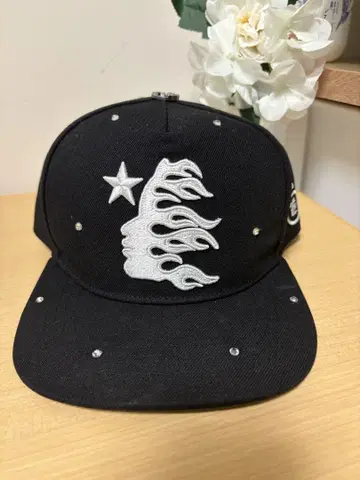 HELLSTAR 캡