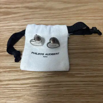 PHILIPPE AUDIBERT 하트 모양 귀걸이