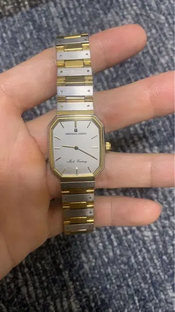 UNIVERSAL GENEVE Mark Heritage 손목시계