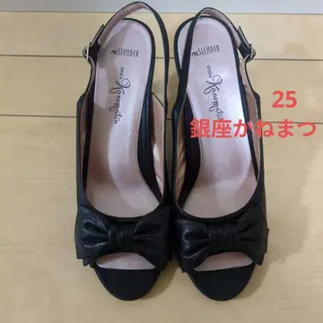 긴자 카네마츠 미스 슬렌더 리본 포함 블랙 슬링백 샌들