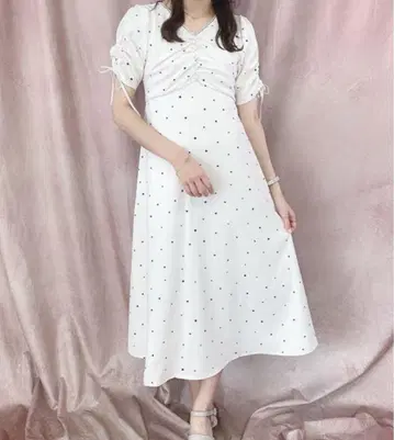 evelyn 에블린 하트 무늬 원피스 양산형