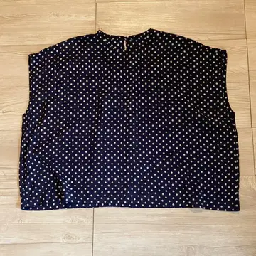 45R 45rpm 도트 다크 네이비 슬리브리스