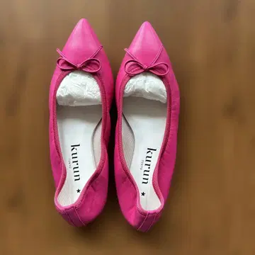 새상품 kurun 핑크 리본 포함 플랫슈즈 23.5cm