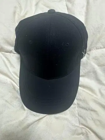 바자르 스터드 로고 오버 핏 볼 캡 블랙