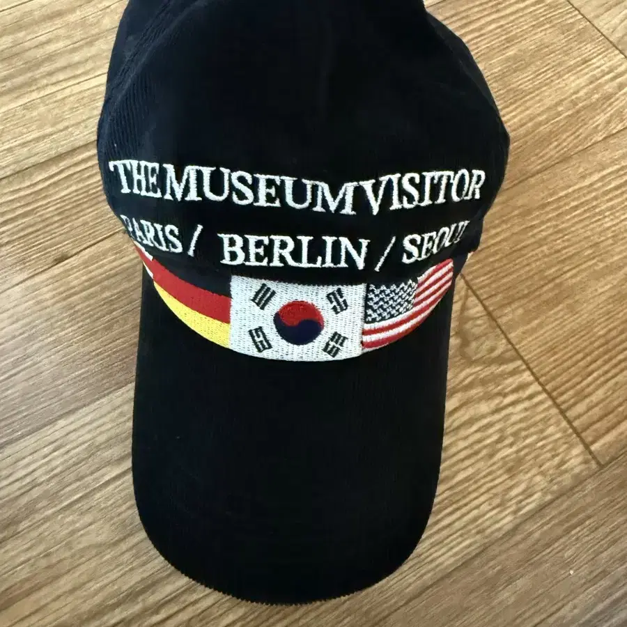 [THE MUSEUM VISITOR]★韓国人気★FLEECE WALLET FLEECE WALLET (NAVY) : THE MUSEUM VISITOR