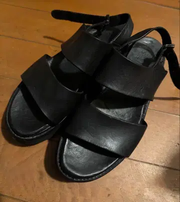 guidi 블랙 가죽 샌들 42 샤크 밑창