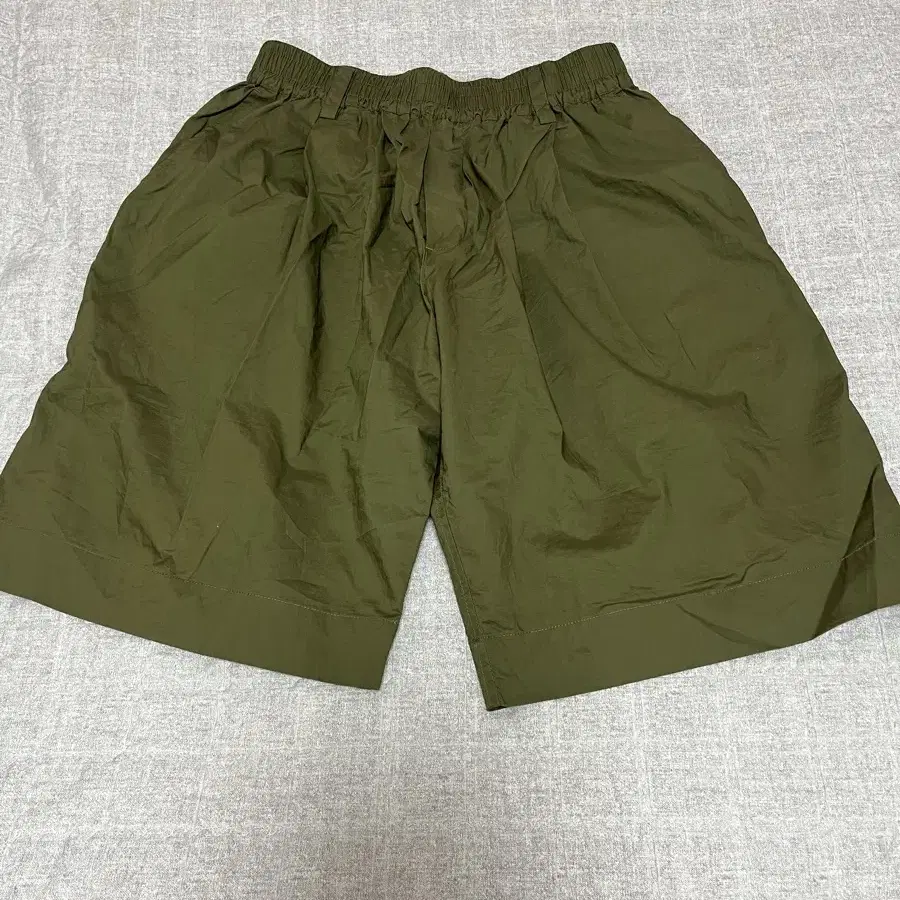 スウェットパンツ [ATTENTIONROW]Edition 6. 3 TUCK BALLOON FIT BERMUDA TRAINING Edition 1. 3 Tuck Balloon Fit Bermuda Sweat Shorts (Brown