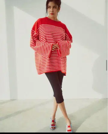 THE NEWHOUSE ROW CAPRI SHORT 더 뉴 하우스