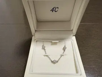 4C 실버 팔찌 다이아몬드 스타일