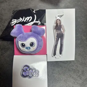 twice LIVE2025 굿즈 랜덤 아이템 3개 세트 사나
