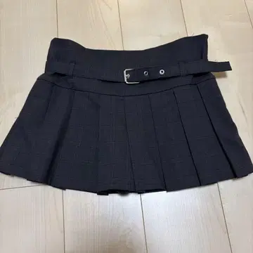 ZARA 자라 박스 플리츠 스커트