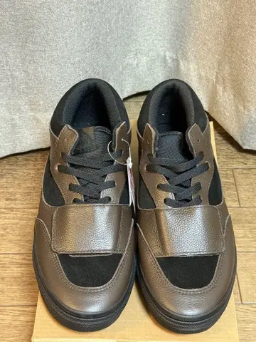 반스 마운틴 에디션 미드 브라운/블랙 29cm 미사용