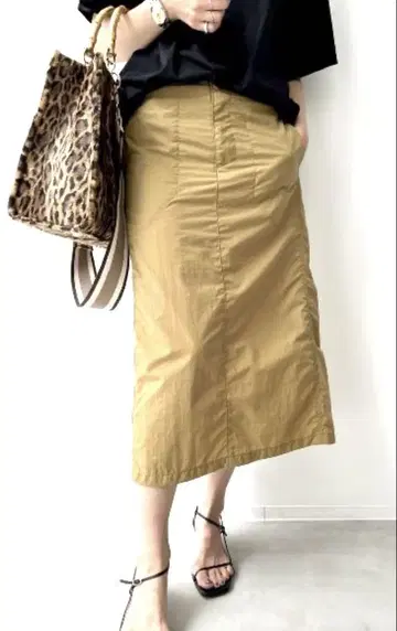 L'Appartement 아메리카나 Nylon Tight Skirt