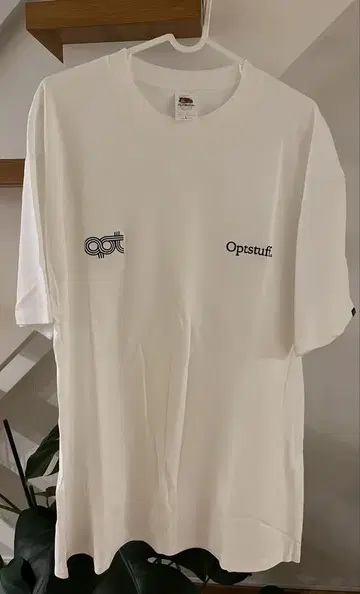 Optstuff 화이트 티셔츠 L 사이즈