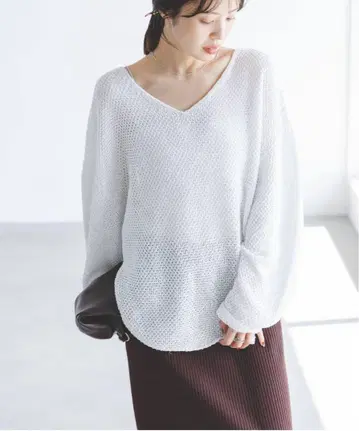 NOBLE 페이퍼 얀 카노코 BACK V 풀오버