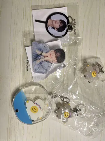 treasure TRUZ 지훈 메지루시 액세서리 미니 부채 클립